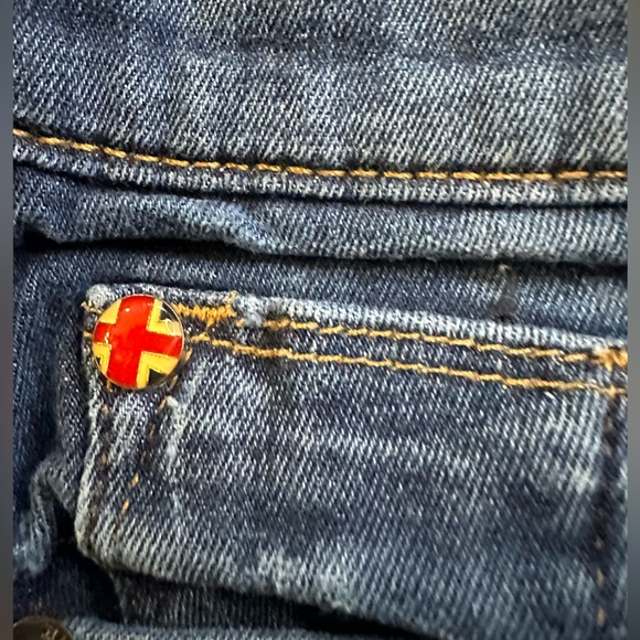 Hudson | GIA Midsize Skinny Jeans | Size : 30 - Picture 8 of 13